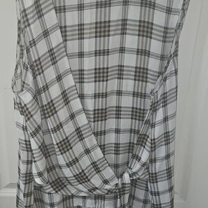Vince Camuto Plaid Top in White, Black & Tan